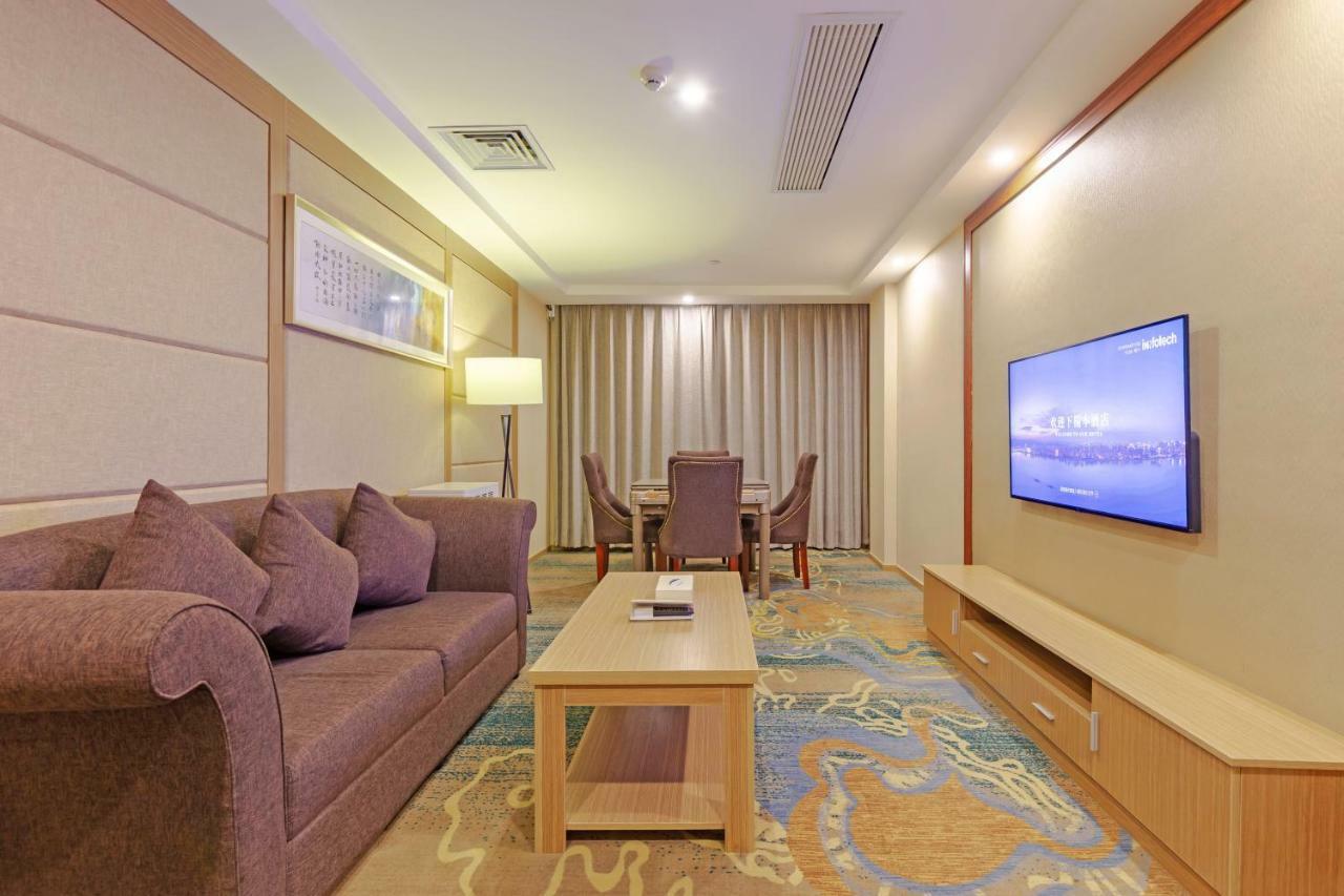 Echarm Hotel Shanghai Hongqiao Exterior photo